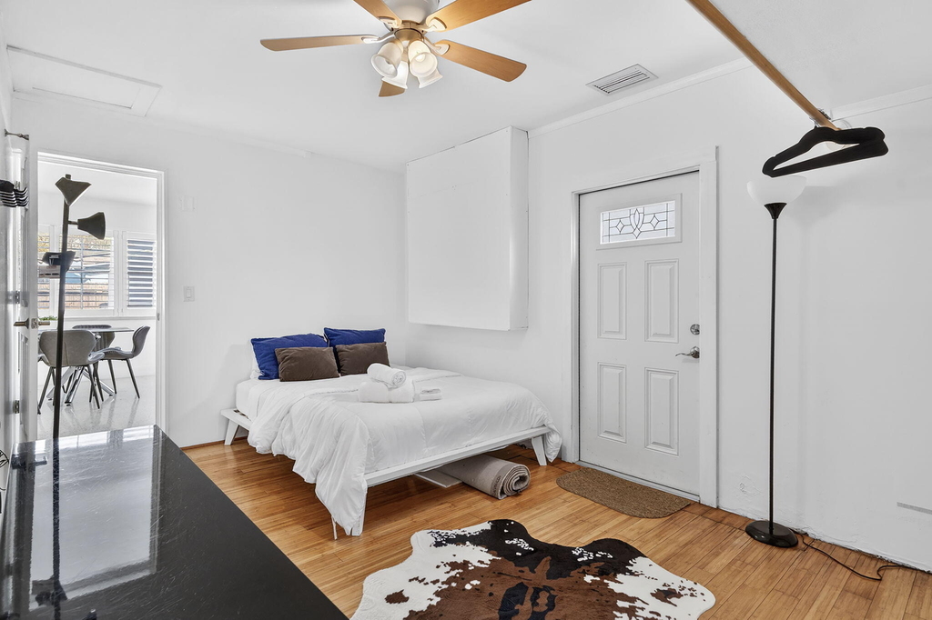 1123 Se 2nd Avenue - Photo 14