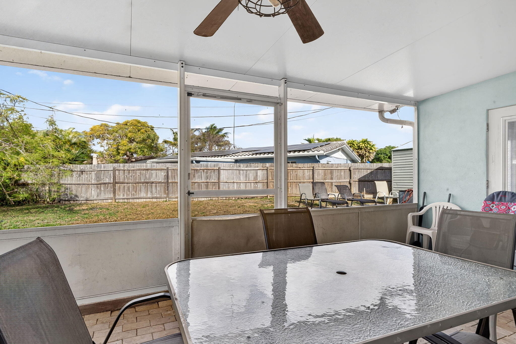 1123 Se 2nd Avenue - Photo 29