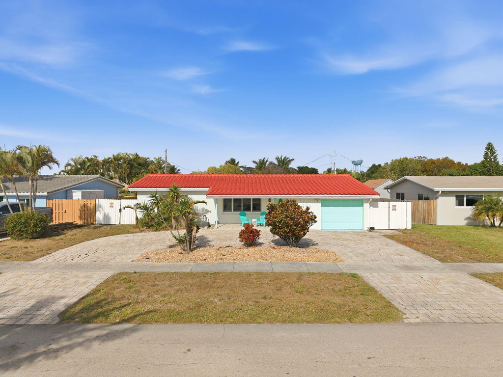 1123 Se 2nd Avenue - Photo 0