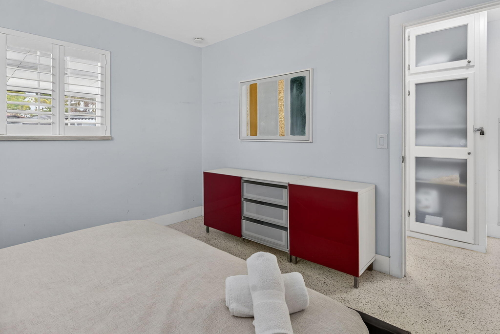 1123 Se 2nd Avenue - Photo 26