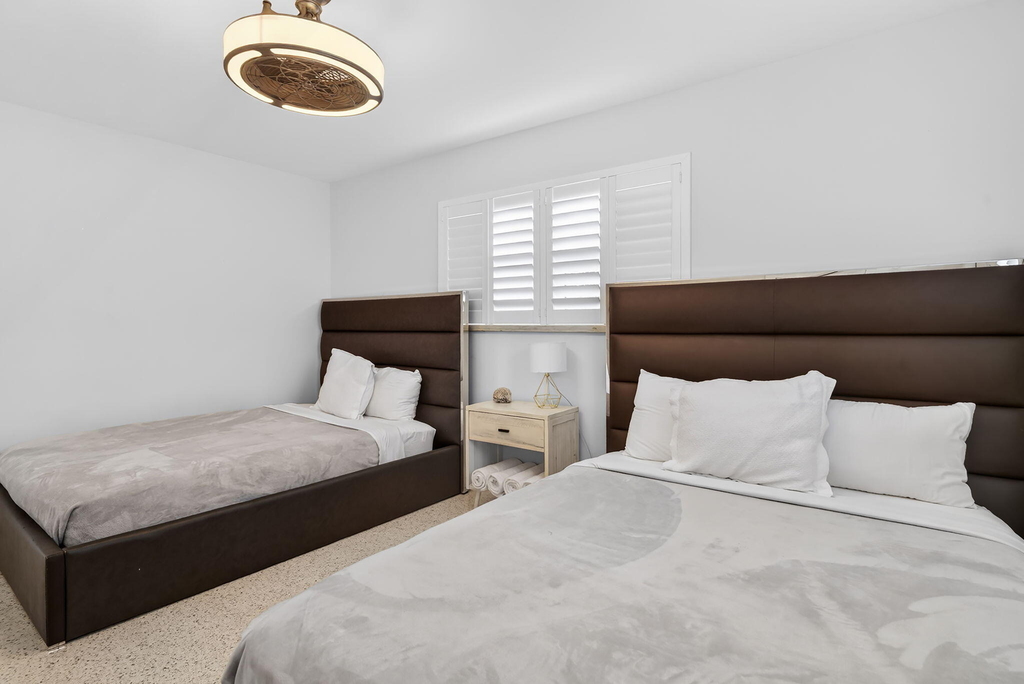 1123 Se 2nd Avenue - Photo 19