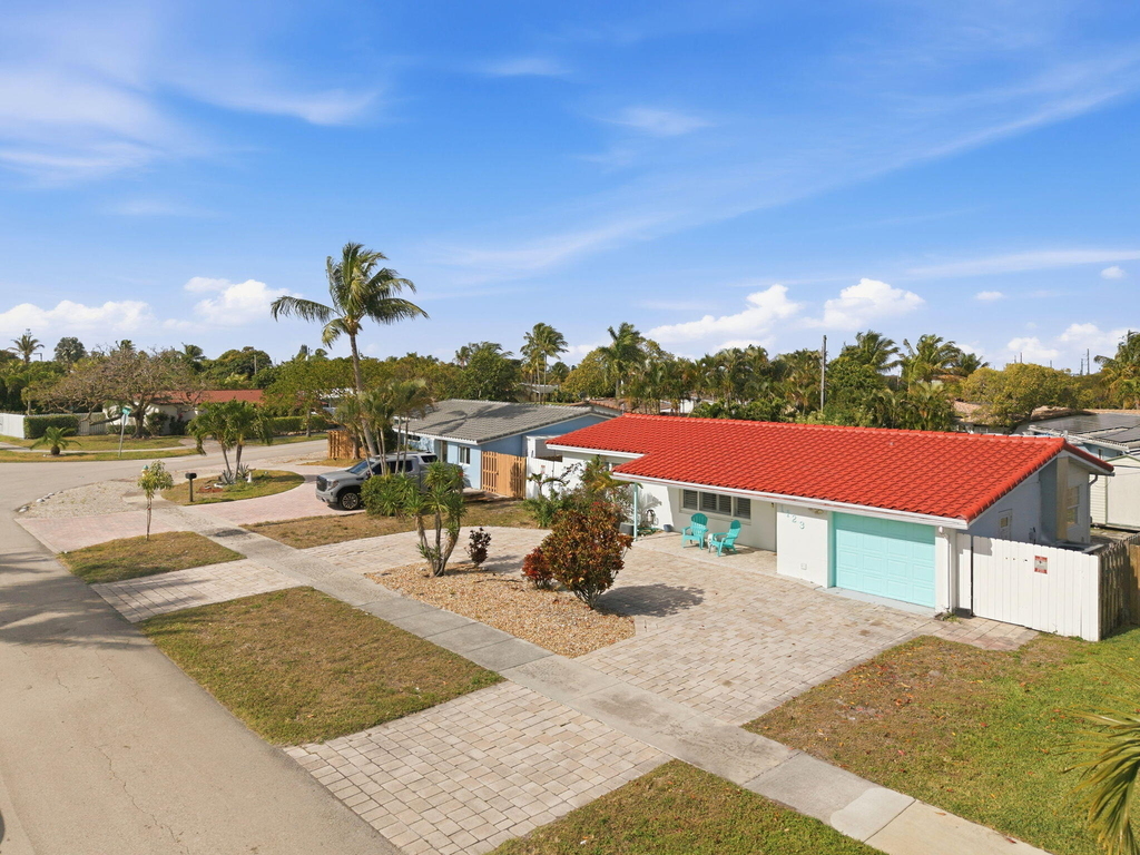 1123 Se 2nd Avenue - Photo 43