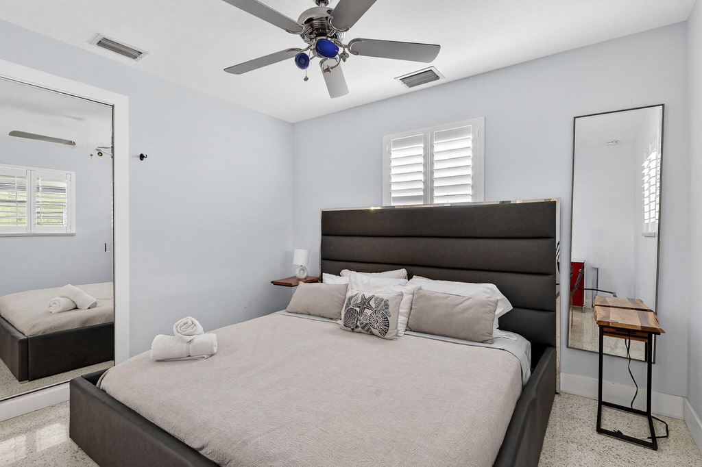 1123 Se 2nd Avenue - Photo 24