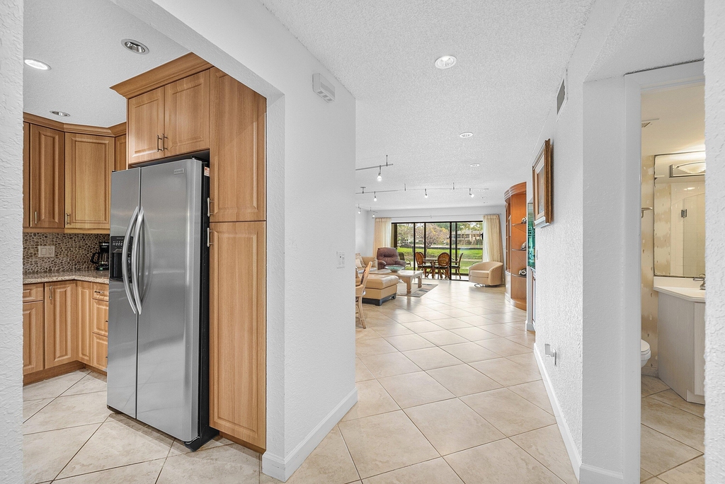 22 Westgate Lane - Photo 1