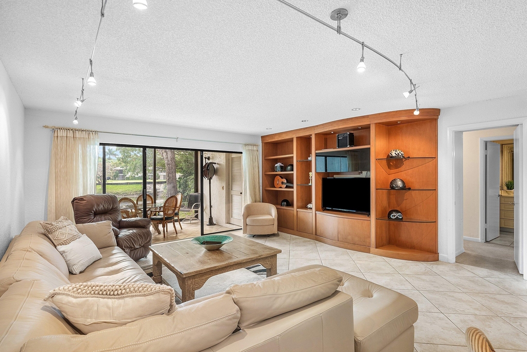 22 Westgate Lane - Photo 9