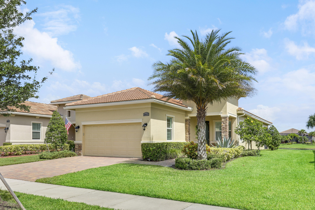 20037 Sw Caserta Way - Photo 31