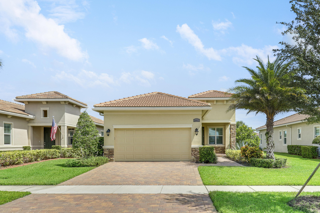 20037 Sw Caserta Way - Photo 30