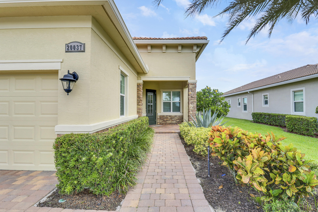 20037 Sw Caserta Way - Photo 1