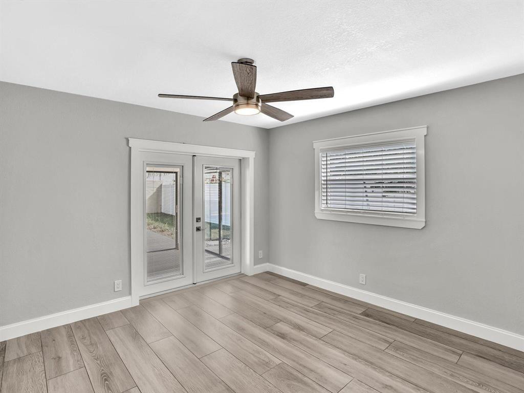 541 Ne 18th Street - Photo 14