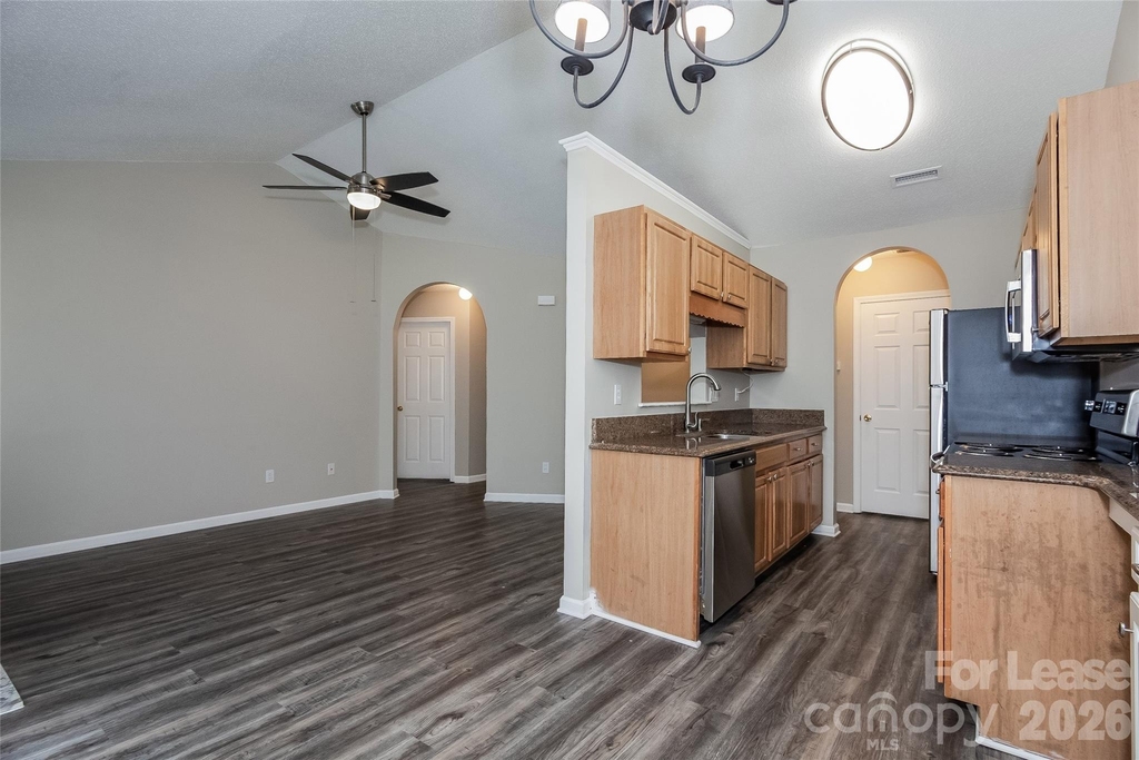 3361 Hunting Wood Court - Photo 2