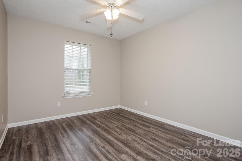 3361 Hunting Wood Court - Photo 9