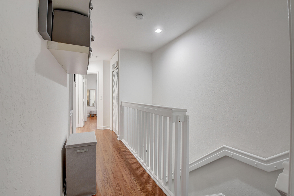 525 Bayfront Drive - Photo 17