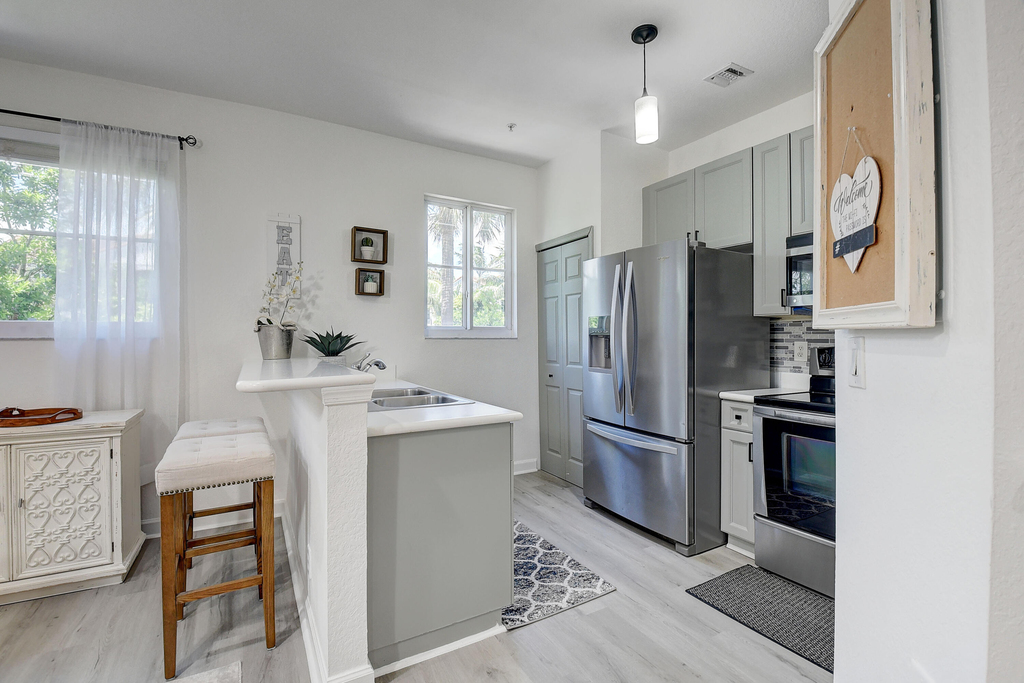 525 Bayfront Drive - Photo 13