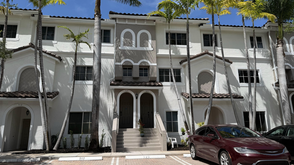 525 Bayfront Drive - Photo 1