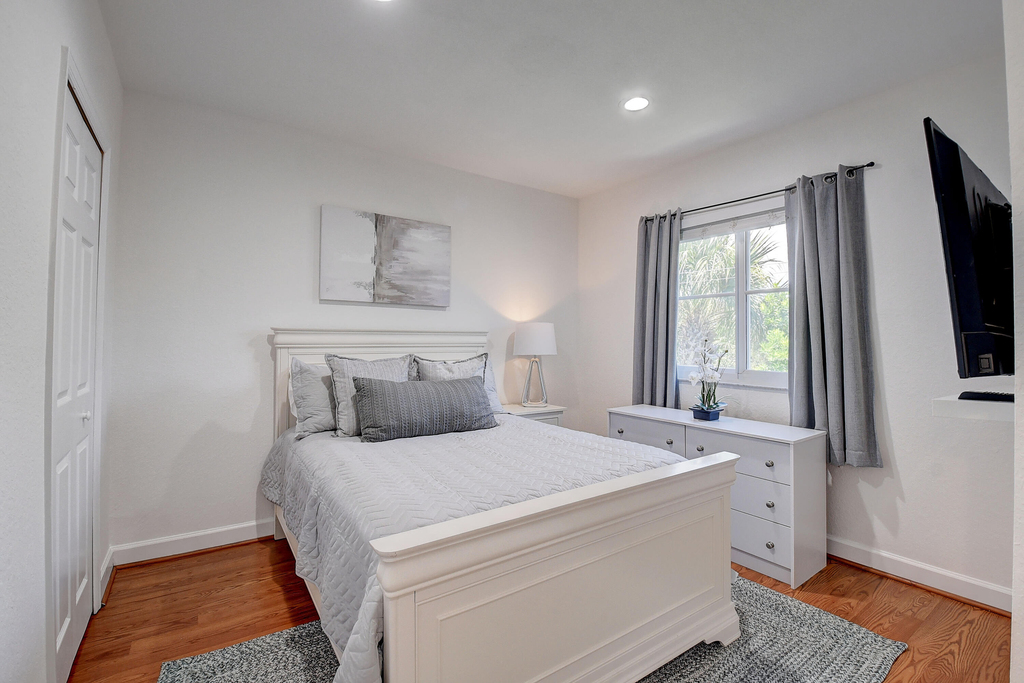 525 Bayfront Drive - Photo 25