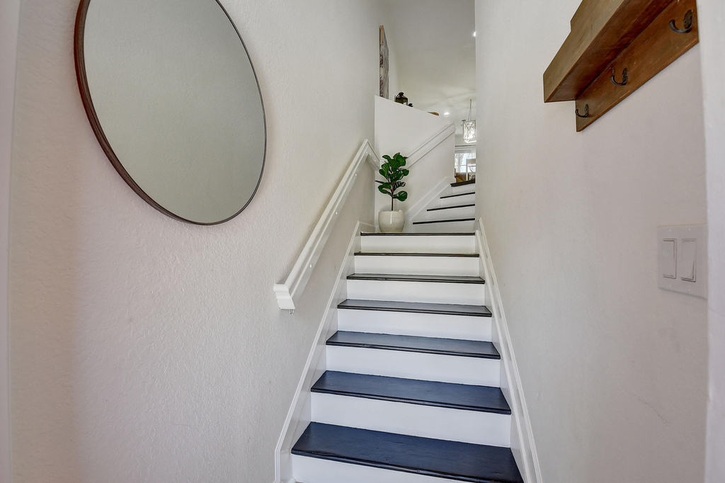 525 Bayfront Drive - Photo 11