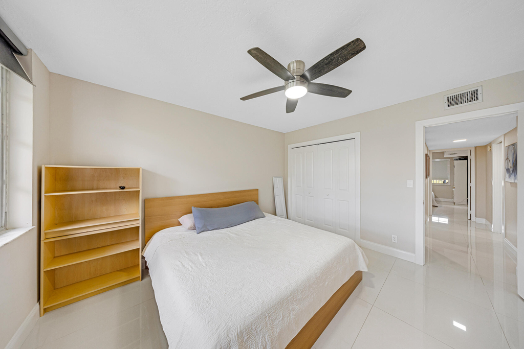 4261 W Palm Aire Drive - Photo 25