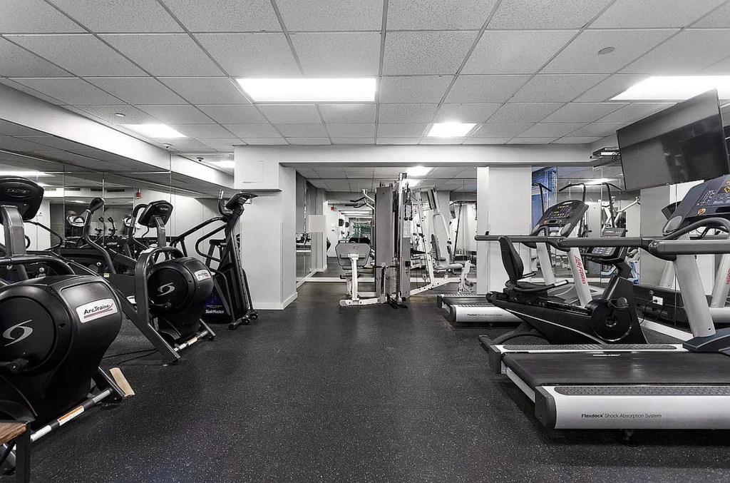 240 West 73rd Street - Photo 5