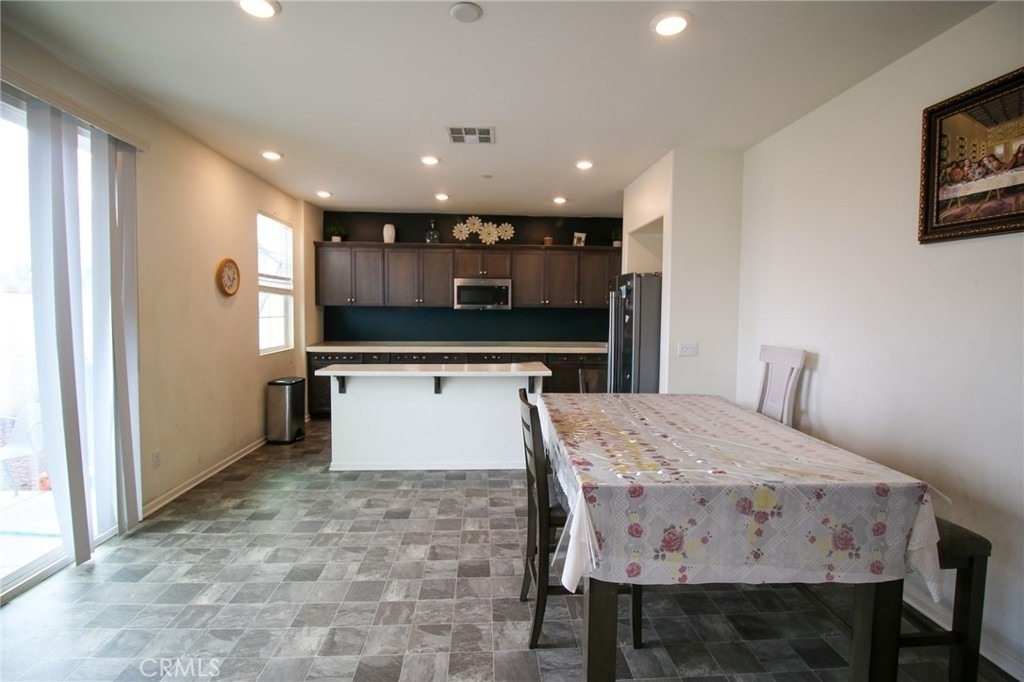 30346 Village Knoll Drive - Photo 2