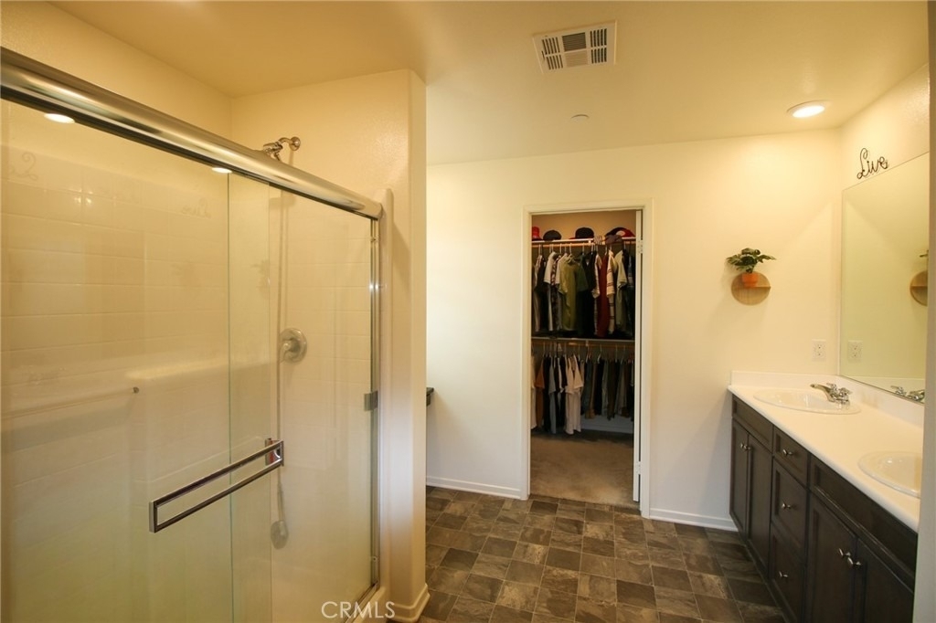 30346 Village Knoll Drive - Photo 8