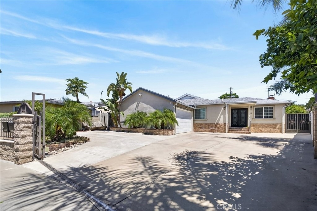 14827 Dearborn Street - Photo 1