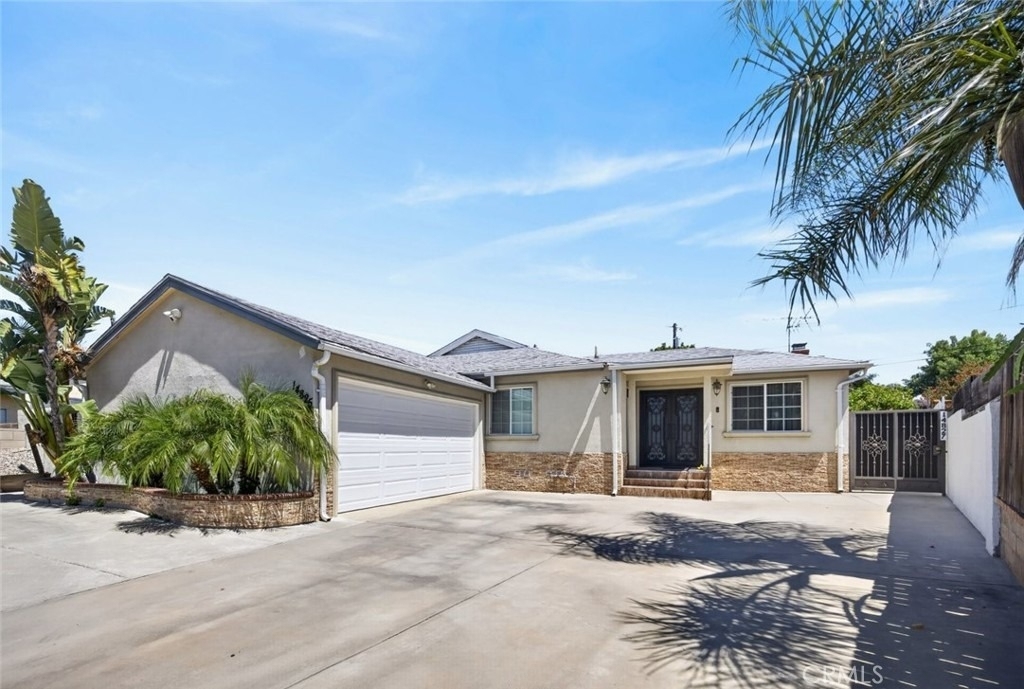 14827 Dearborn Street - Photo 3
