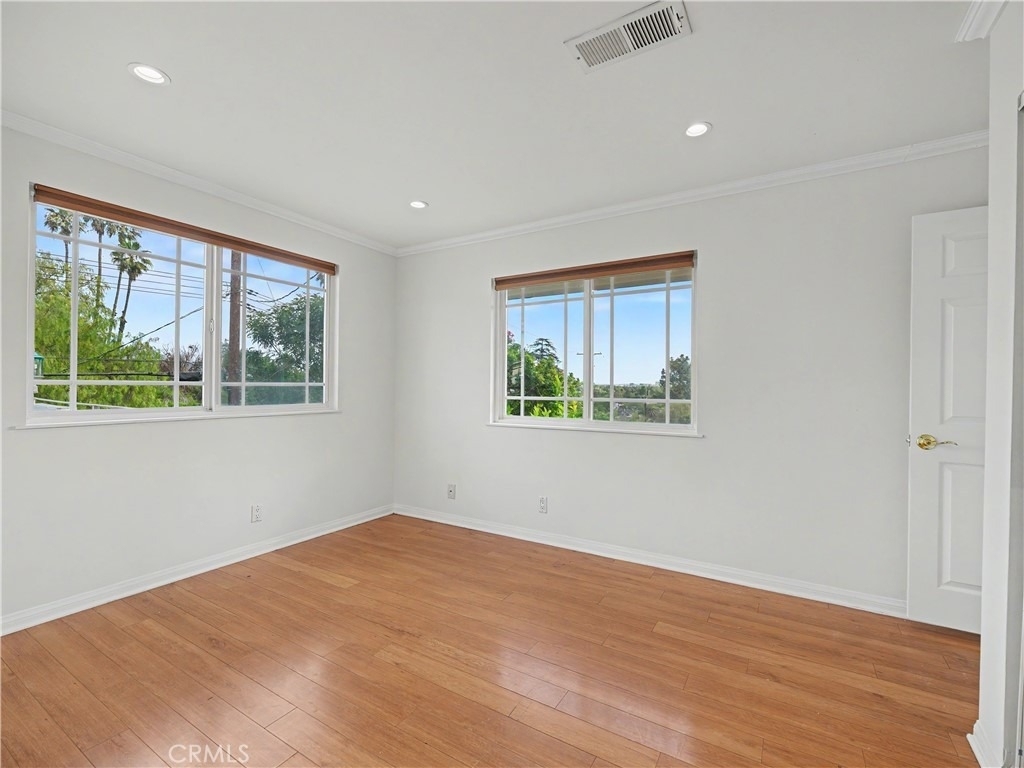 24060 Hatteras Street - Photo 39