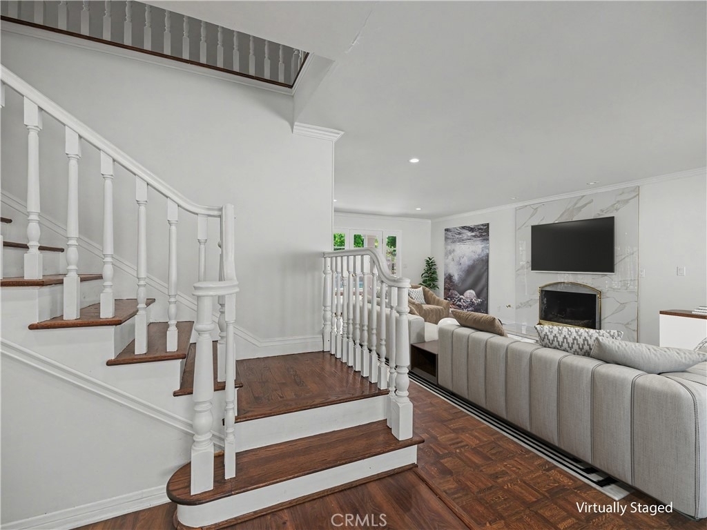 24060 Hatteras Street - Photo 2