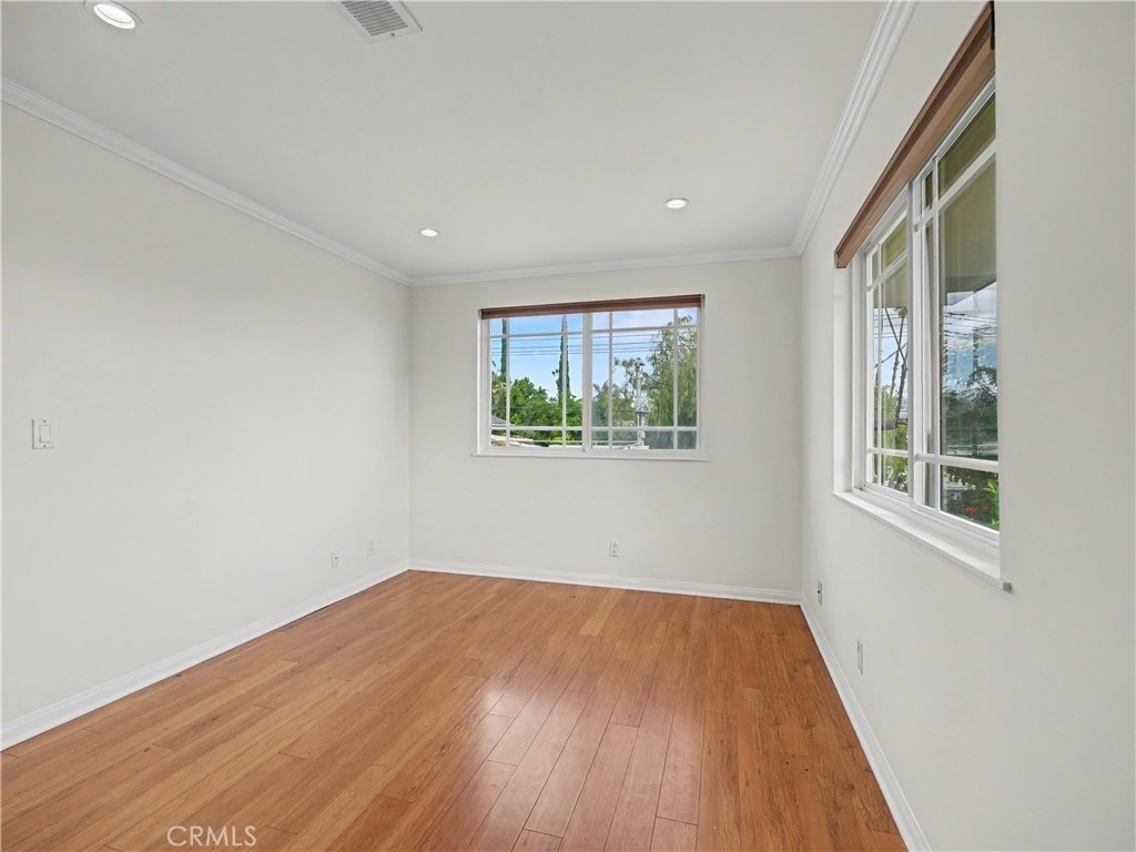 24060 Hatteras Street - Photo 38