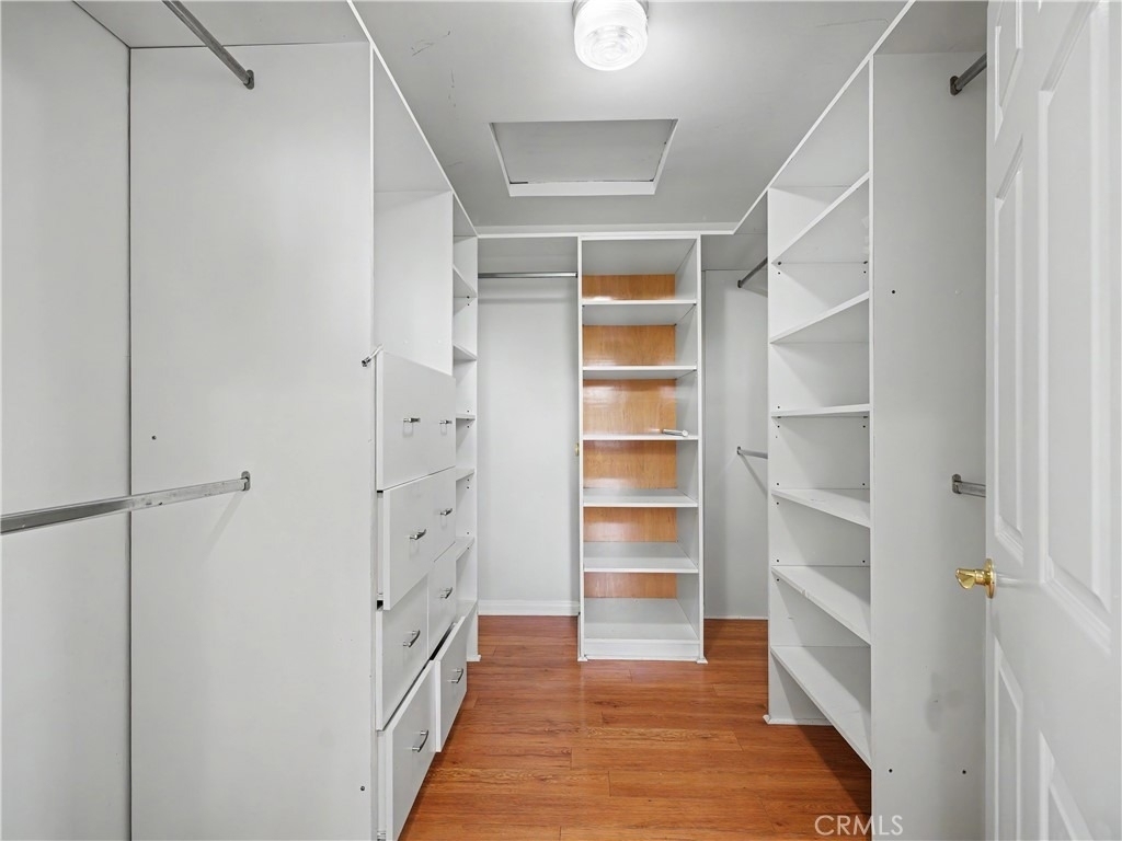 24060 Hatteras Street - Photo 26