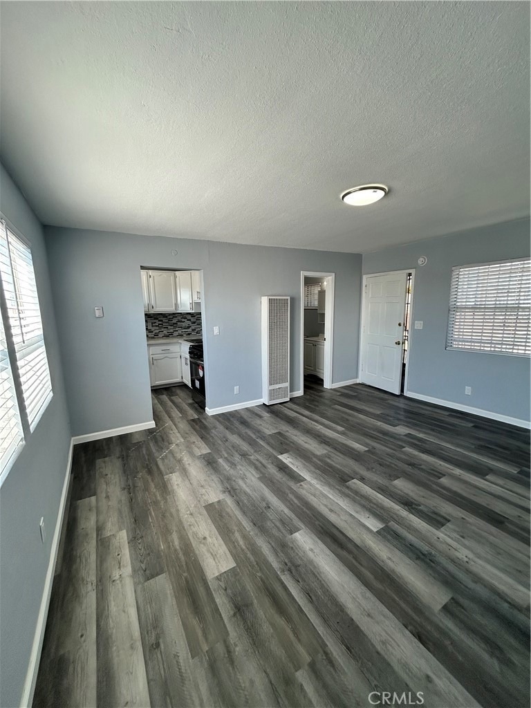 6517 1/2 Avalon Boulevard - Photo 0