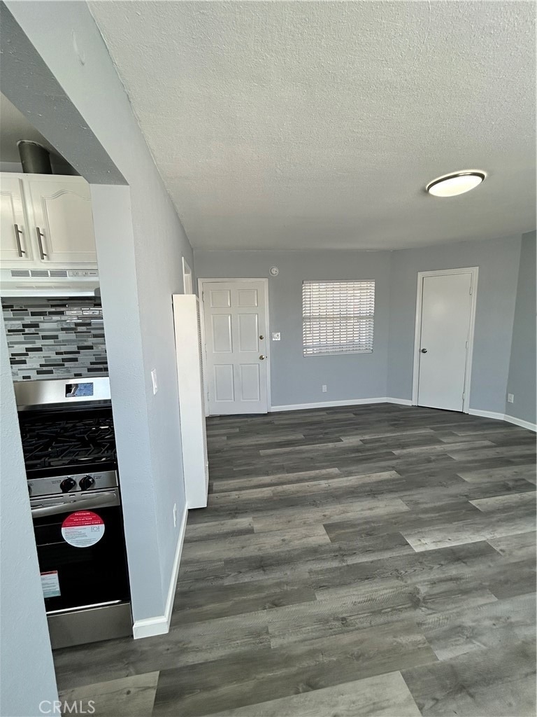 6517 1/2 Avalon Boulevard - Photo 6