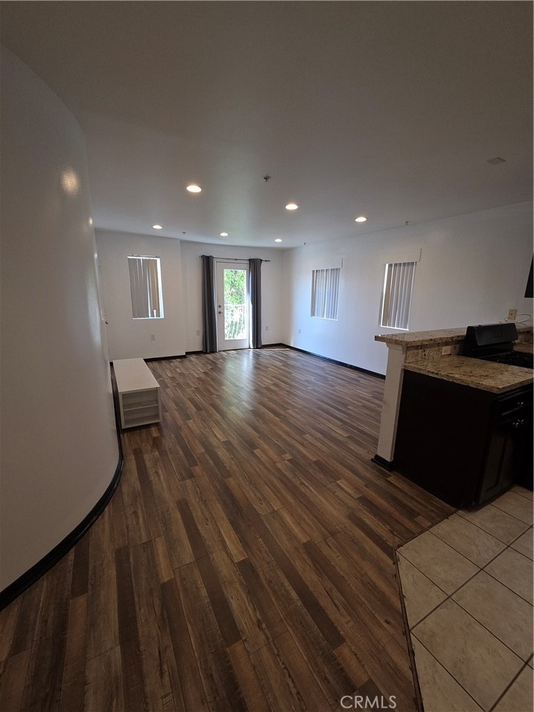 14537 Archwood - Photo 9