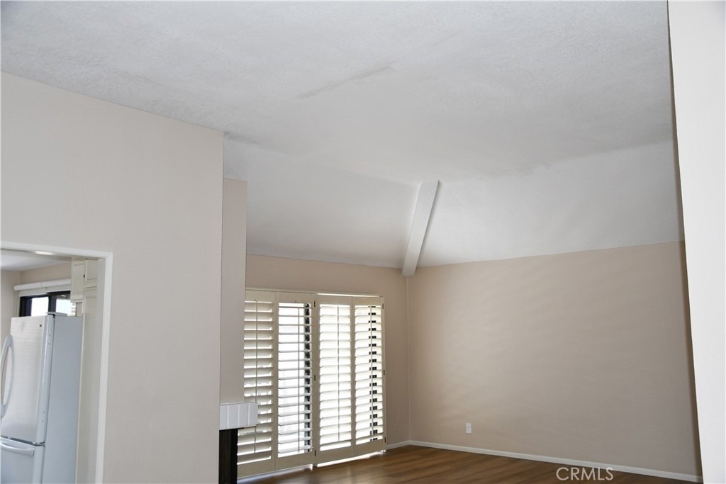 2337 E Skyline Drive - Photo 3