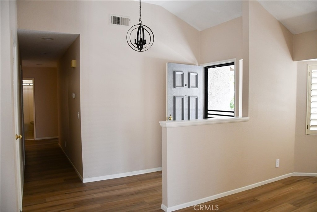 2337 E Skyline Drive - Photo 6