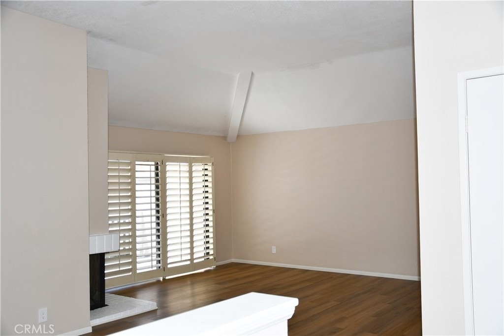 2337 E Skyline Drive - Photo 2