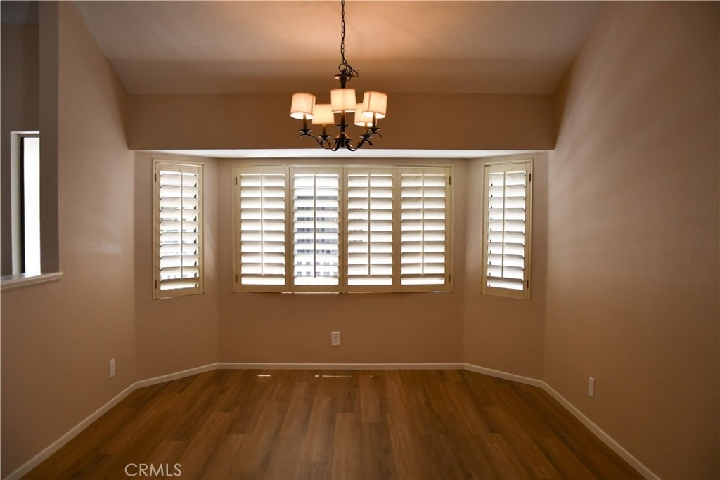 2337 E Skyline Drive - Photo 17