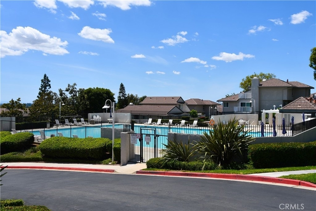2337 E Skyline Drive - Photo 60