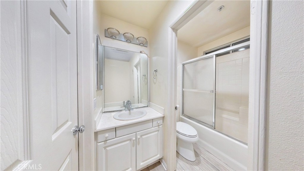 332 W Summerfield - Photo 11