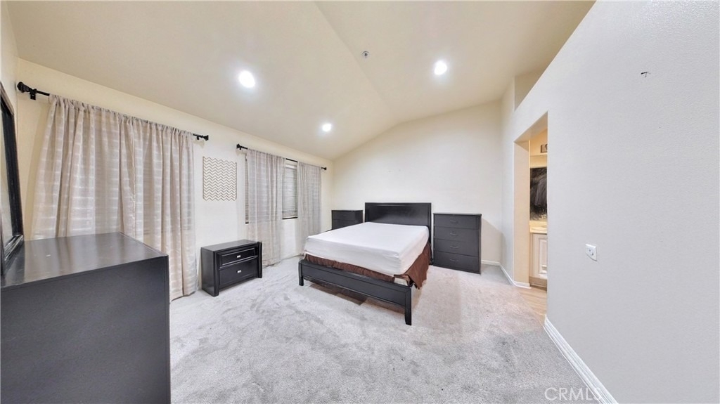 332 W Summerfield - Photo 1