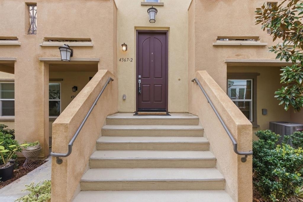 4367 Pacifica Way - Photo 2