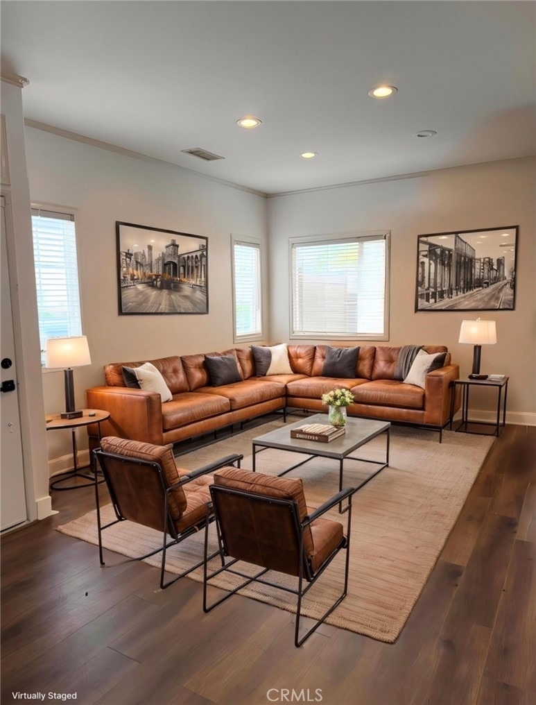 26 Bloomfield - Photo 1