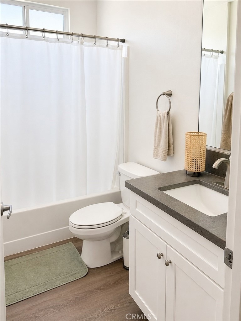 611 W Walnut - Photo 6