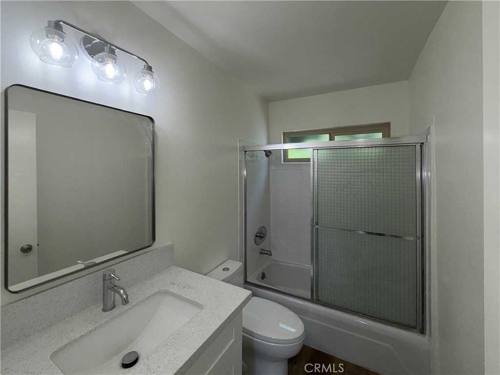 1651 Golden Gate - Photo 9