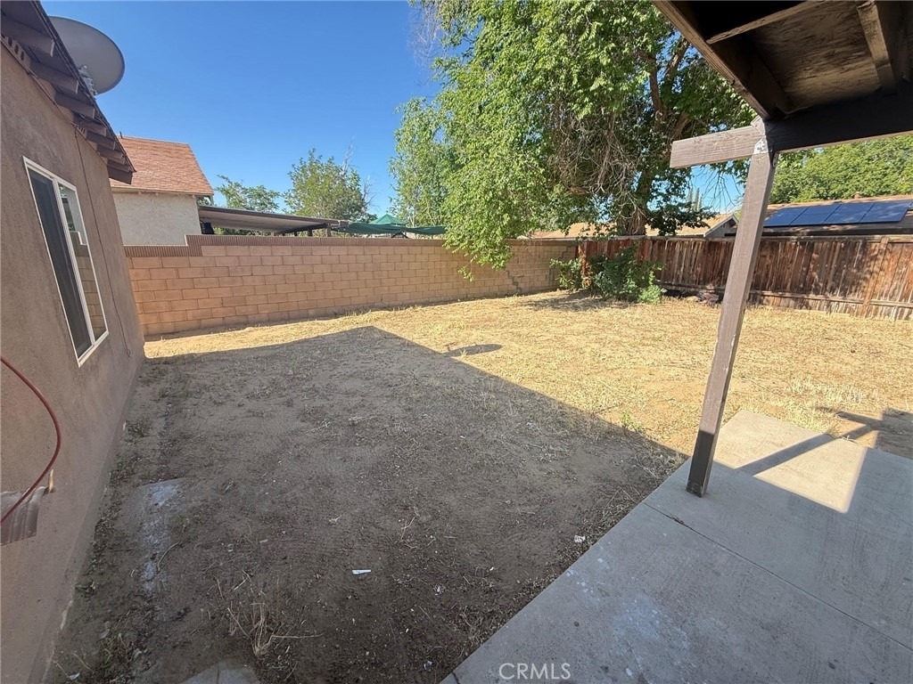 43051 Yew Street - Photo 14