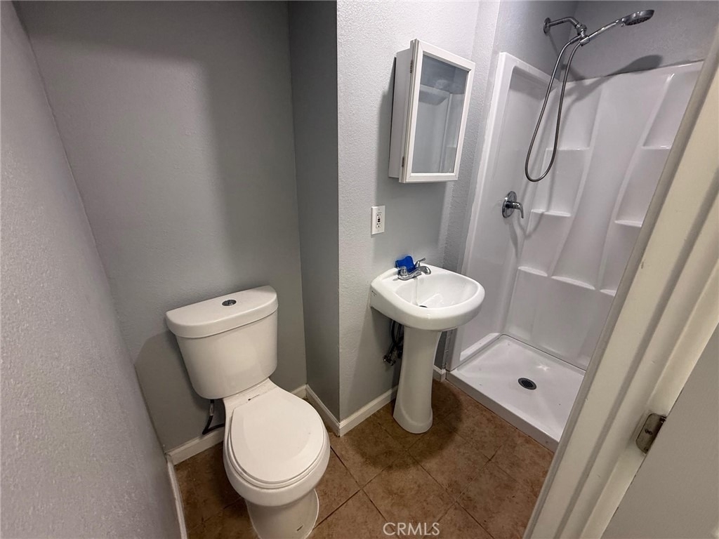 43051 Yew Street - Photo 12