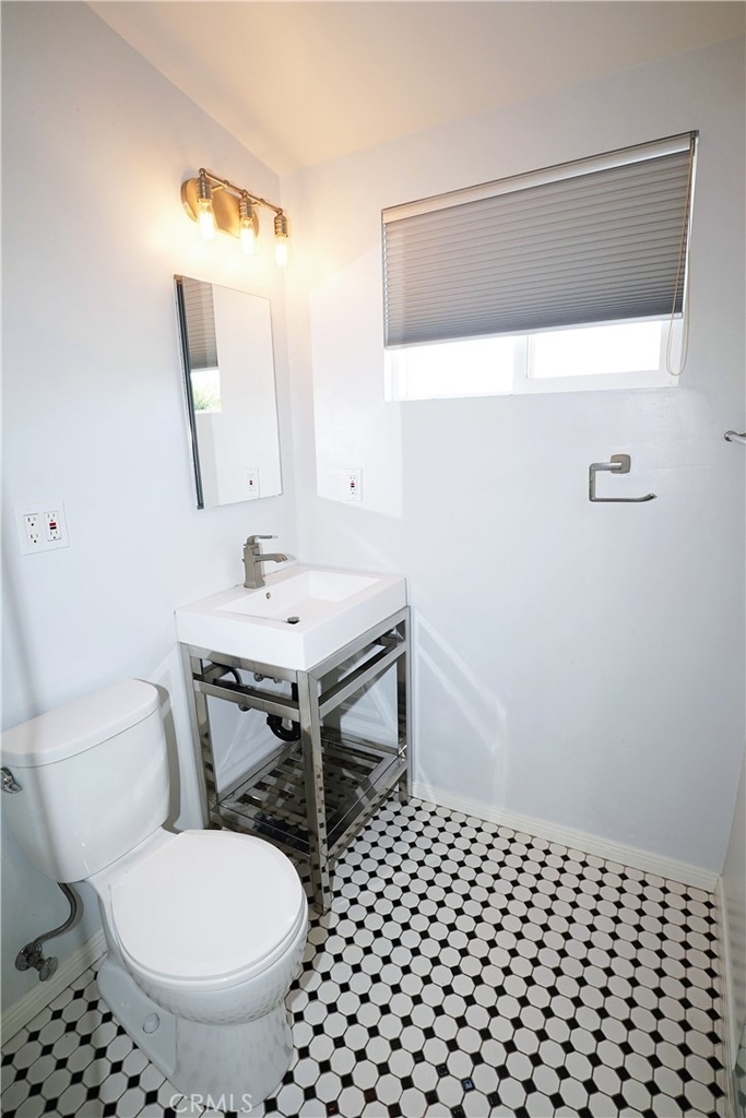 12350 Luna Place - Photo 15