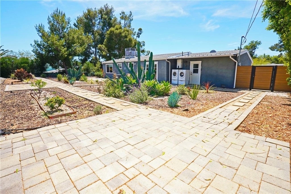 12350 Luna Place - Photo 19
