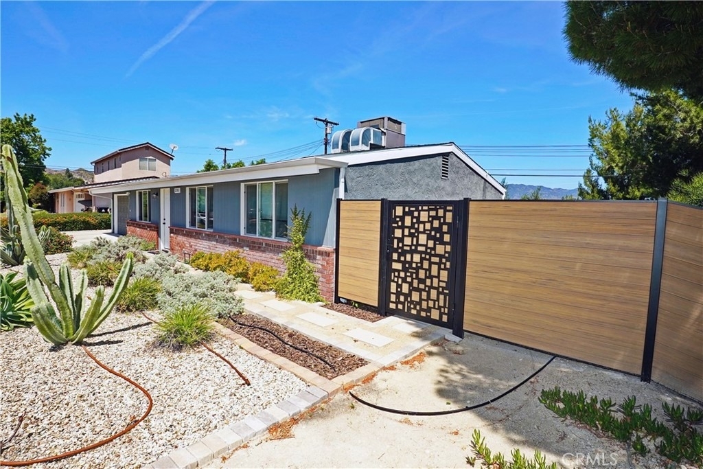 12350 Luna Place - Photo 1