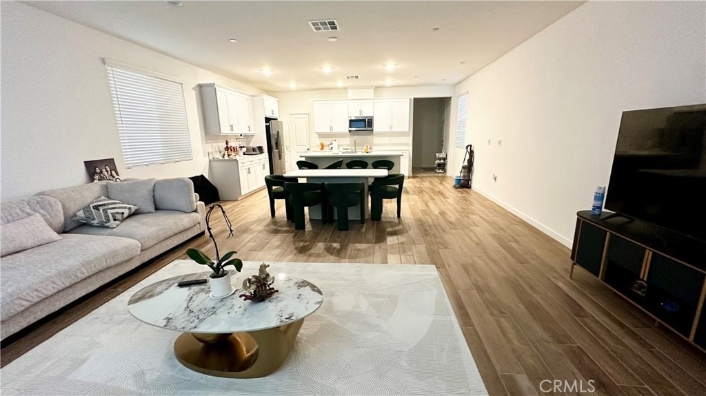 1704 Eagle Rd - Photo 3